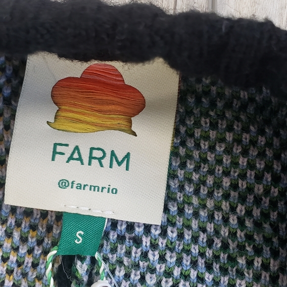 FARM Rio Multicolor Floral Cardigan - Picture 9 of 10
